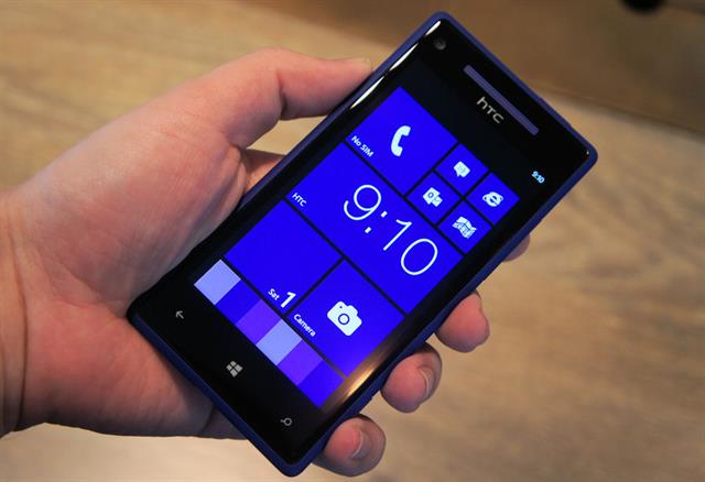 HTC 8X vẫn chưa được cập nhật Windows Phone 8.1