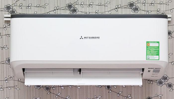 Một mẫu máy lạnh Mitsushibi có trang bị chế độ hẹn giờ Một mẫu máy lạnh Mitsushibi có trang bị chế độ hẹn giờ
