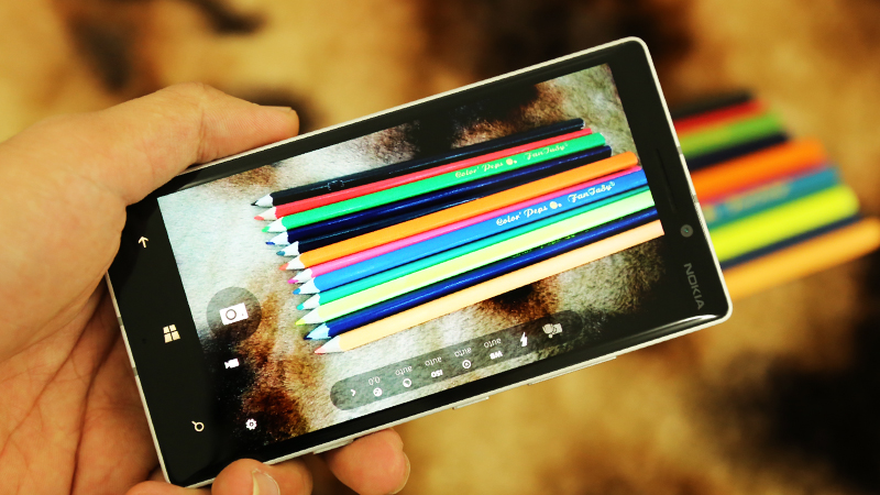 so-sanh-iphone-5s-va-lumia-930-12