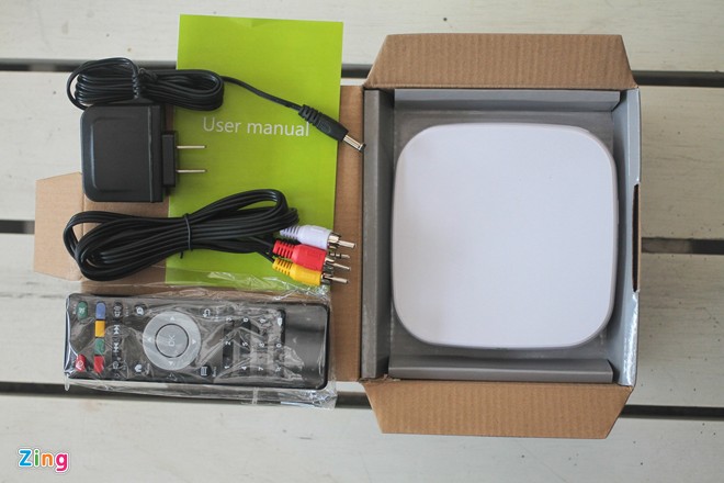 Phụ kiện đi kèm đầu thu SGBox gồm điều khiển từ xa, dây AV, dây nguồn và sách hướng dẫn sử dụng. Phụ kiện đi kèm đầu thu SGBox gồm điều khiển từ xa, dây AV, dây nguồn và sách hướng dẫn sử dụng.