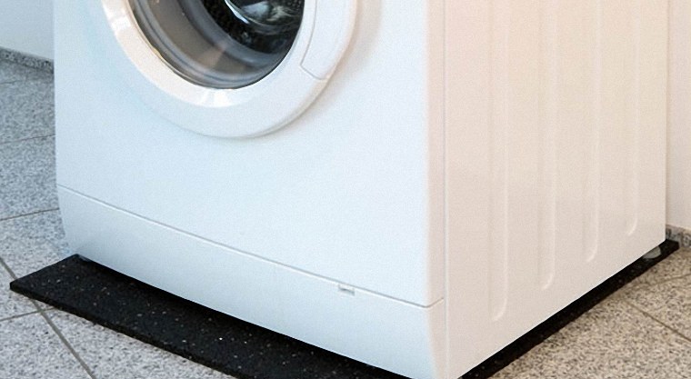 Nguyên nhân và cách khắc phục máy giặt bị rung lắc mạnh trong quá trình giặt  đồ