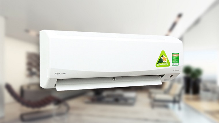 Thiết kế trắng thanh lịch của điều hòa Daikin FTKC25QVM