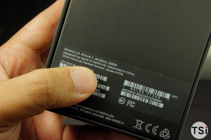 iPhone 7 Jet Black vừa có mặt tại VN so sánh với iPhone 3G của năm 2008