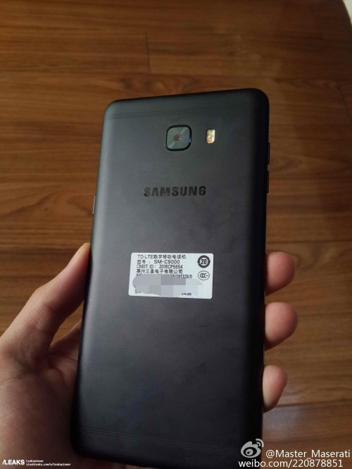 Galaxy C9 Pro màu đen nhám lộ hình