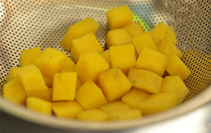 Cách làm mứt khoai lang cực ngon đón Tết