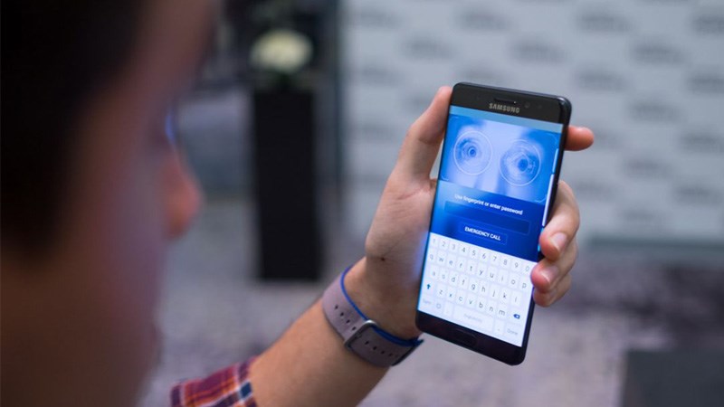 cảm biến quét võng mạc cảm biến khuôn mặt, cảm biến quét võng mạc của samsung s8