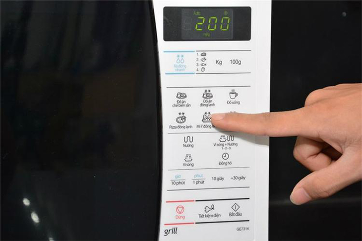 Những lỗi thường gặp của lò vi sóng Samsung