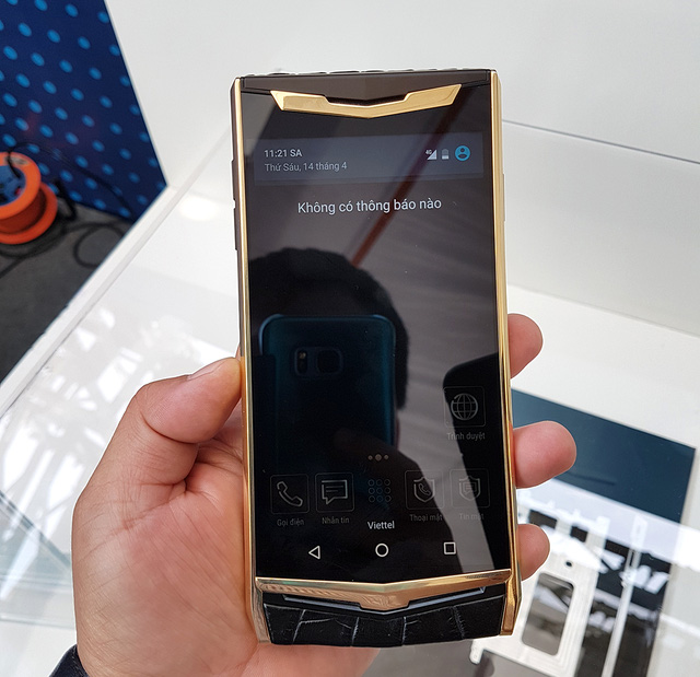 Viettel Luxury Phone Viettel sắp ra mắt điện thoại cao cấp giống Vertu siêu bảo mật