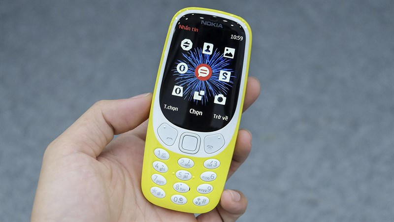Trên tay Nokia 3310 2017