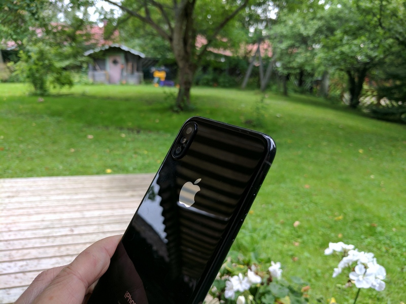 iPhone 8 lộ ảnh thực tế bên cạnh iPhone 7, ai đẹp hơn? iPhone 8 lộ ảnh thực tế bên cạnh iPhone 7, ai đẹp hơn?