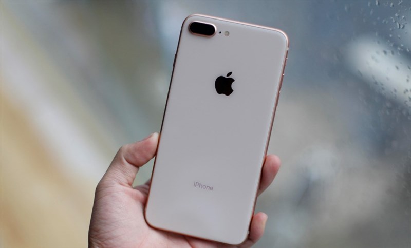 iPhone 8, 8 Plus đầu tiên về Việt Nam giá từ 19,9 triệu đồng