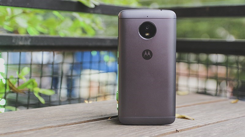 Thiết kế điện thoại Motorola Thiết kế điện thoại Motorola