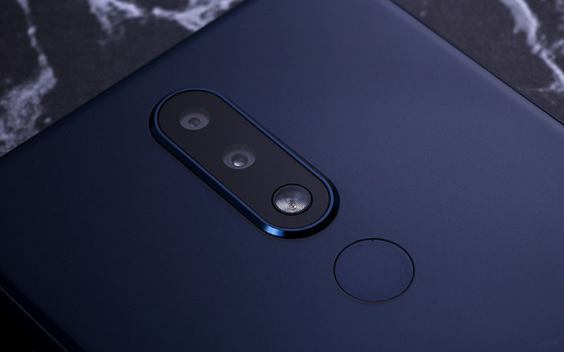 Camera sau của điện thoại Nokia X5 Camera sau của điện thoại Nokia X5