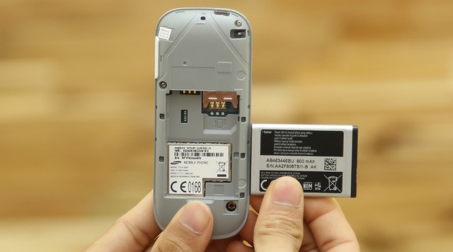 Dung lượng pin đủ mạnh để duy trì máy ở trạng thái hoạt động liên tục Dung lượng pin đủ mạnh để duy trì máy ở trạng thái hoạt động liên tục