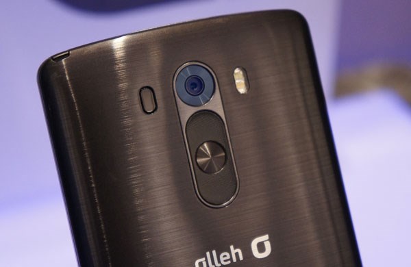 Camera 13MP lấy nét bằng laser LG G3 camera 13MP, ổn định hình ảnh OIS+, lấy nét laser, flash kép