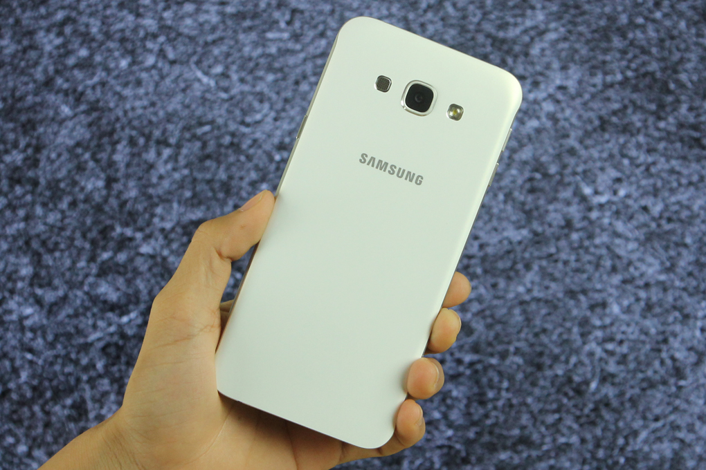 Samsung Galaxy A8 - Cấu hình mạnh mẽ và đẳng cấp hơn Samsung Galaxy A8 - Cấu hình mạnh mẽ và đẳng cấp hơn