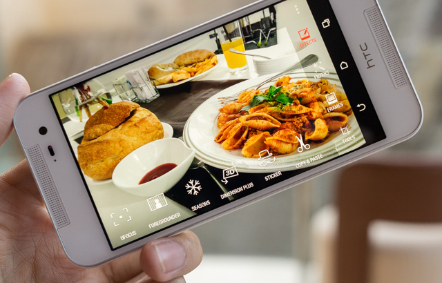 Camera chính có độ phân giải 13MP mang lại những bức ảnh có độ sắc nét cao, màu sắc rực rỡ. Camera chính có độ phân giải 13MP mang lại những bức ảnh có độ sắc nét cao, màu sắc rực rỡ.