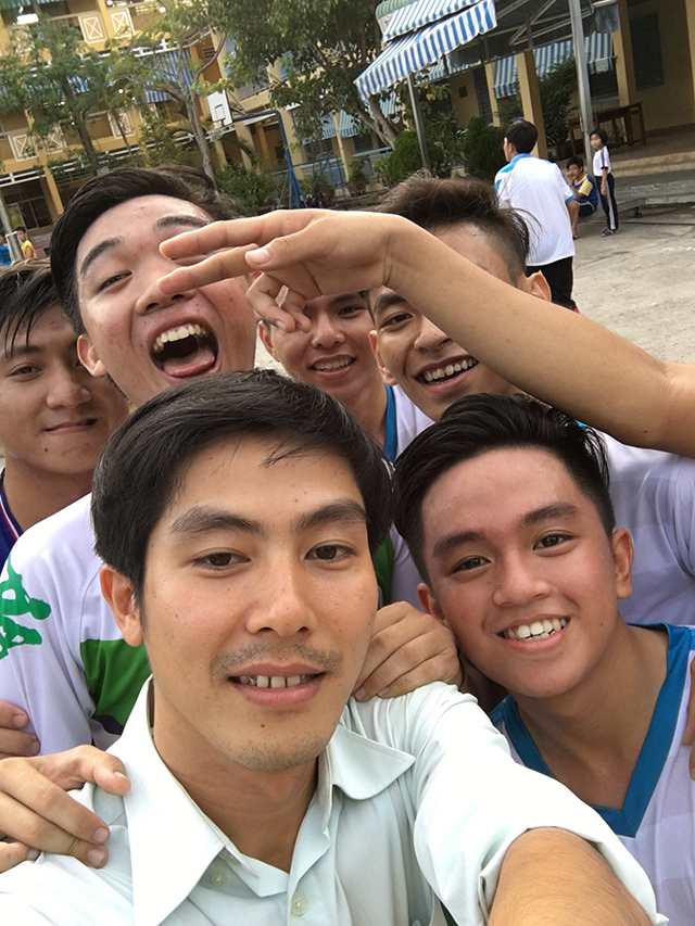 ảnh selfie ngoài trời của iphone 6s