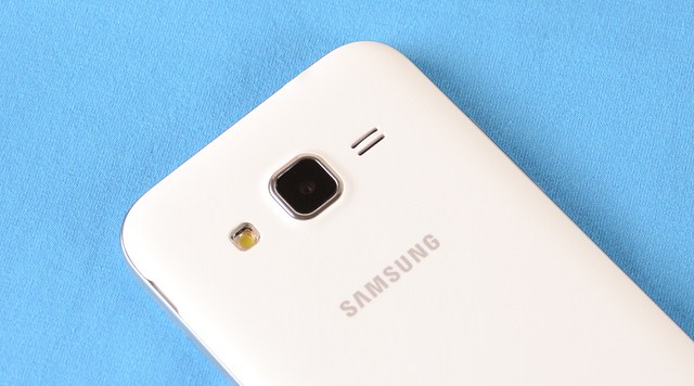 Camera sau 5MP Camera sau 5MP