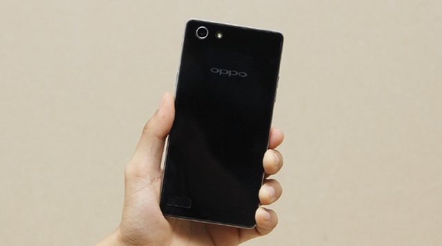OPPO Neo 7s - Camera sau có độ phân giải 8 MP OPPO Neo 7s - Camera sau có độ phân giải 8 MP