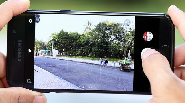 Nhiều tính năng thú vị trên camera Nhiều tính năng thú vị trên camera