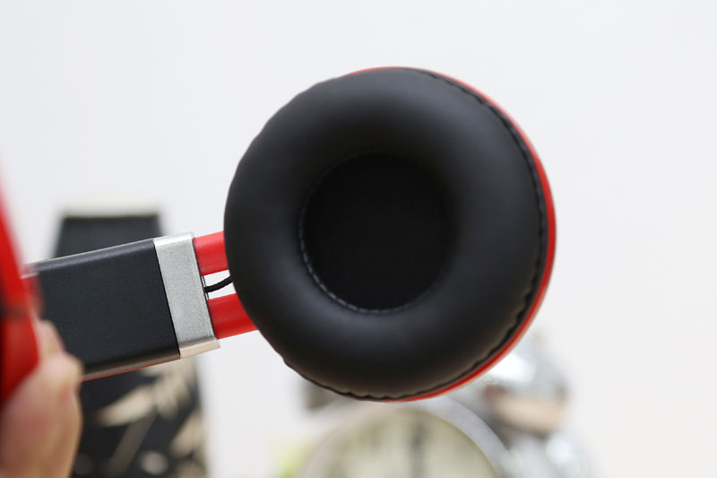 Tai nghe chụp tai Kanen IP-2050 Tai nghe chụp tai Kanen IP-2050