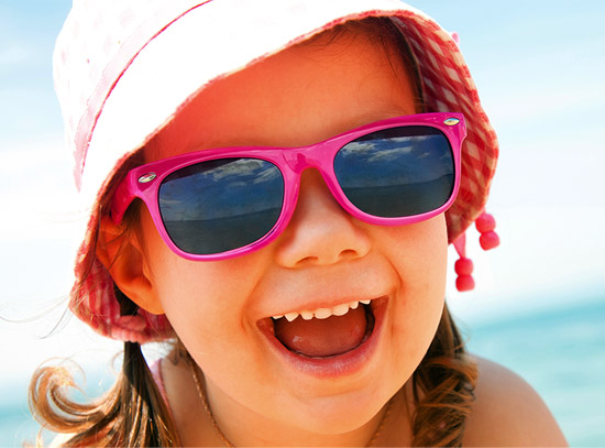 Children wear UV-proof sunglasses
