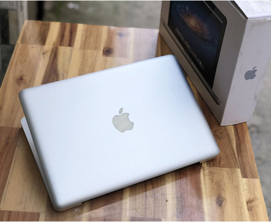 MacBook cũ dành cho ai?