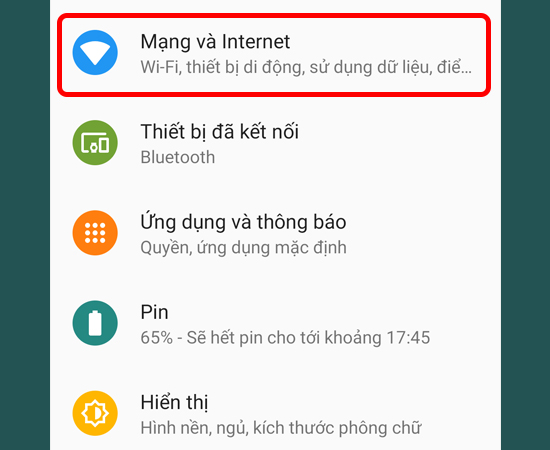 Bước 2: Chọn Mạng và Internet.